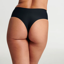 Load image into Gallery viewer, Black High-Waisted Seamless Thong
