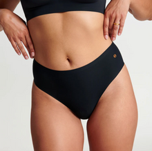 Load image into Gallery viewer, Black High-Waisted Seamless Thong