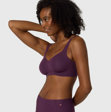 Load image into Gallery viewer, Beyond Bra in Plum