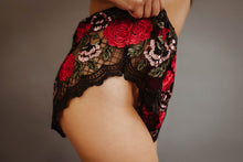 Load image into Gallery viewer, Roses High-Waisted Short
