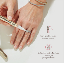 Load image into Gallery viewer, Bling Brush-A Natural Jewelry Cleaner