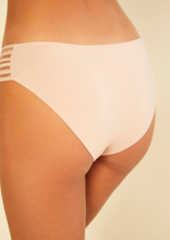 Load image into Gallery viewer, Tempo Strappy Boyshort (Sette)