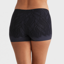 Load image into Gallery viewer, Mid-Rise Girlshort (Digital Lace)